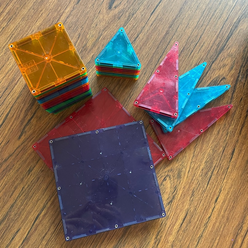 Magnetic Building Tiles Set - Multicolor Squares & Triangles